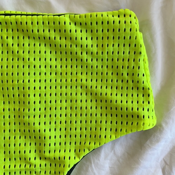 ACACIA SWIMWEAR Seychelles Bottom | Neon Cactus Mesh - Picture 4 of 5